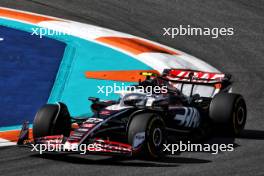 Nico Hulkenberg (GER) Haas VF-24. 03.05.2024. Formula 1 World Championship, Rd 6, Miami Grand Prix, Miami, Florida, USA, Sprint Qualifying Day.