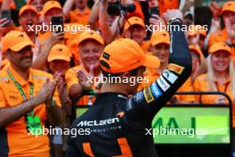 Race winner Lando Norris (GBR) McLaren celebrates with the team. 05.05.2024. Formula 1 World Championship, Rd 6, Miami Grand Prix, Miami, Florida, USA, Race Day.