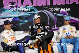 (L to R): Max Verstappen (NLD) Red Bull Racing; Lando Norris (GBR) McLaren; and Charles Leclerc (MON) Ferrari, in the post race FIA Press Conference. 05.05.2024. Formula 1 World Championship, Rd 6, Miami Grand Prix, Miami, Florida, USA, Race Day.