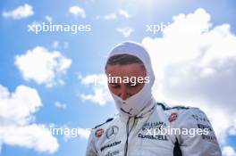 Logan Sargeant (USA) Williams Racing on the grid. 04.05.2024. Formula 1 World Championship, Rd 6, Miami Grand Prix, Miami, Florida, USA, Sprint and Qualifying Day.