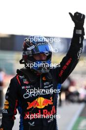 Max Verstappen (NLD) Red Bull Racing celebrates his pole position in qualifying parc ferme. 04.05.2024. Formula 1 World Championship, Rd 6, Miami Grand Prix, Miami, Florida, USA, Sprint and Qualifying Day.