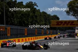 Sergio Perez (MEX) Red Bull Racing RB20. 04.05.2024. Formula 1 World Championship, Rd 6, Miami Grand Prix, Miami, Florida, USA, Sprint and Qualifying Day.