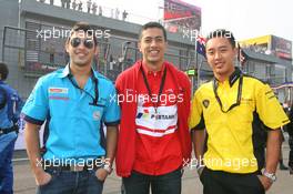 09.11.2008 Chengdu, China,  Armaan Ebrahim (IND), driver of A1 Team India with Zahir Ali (INA), driver of A1 Team Indonesia and Aaron Lim (MAL), driver of A1 Team Malaysia - A1GP World Cup of Motorsport 2008/09, Round 2, Chengdu, Sunday Race 1 - Copyright A1GP - Free for editorial usage
