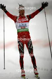 12.12.2010, Hochfilzen, Austria (AUT): Tarjei Boe (NOR), Fischer, Rottefella, Swix, ODLO - IBU world cup biathlon, relay men, Hochfilzen (AUT). www.xpb.cc. © Manzoni/xpb.cc. Every downloaded picture is fee-liable.