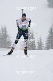 10.12.2010, Hochfilzen, Austria (AUT): Lowell Bailey (USA), Rossignol, Rottefella, One Way - IBU world cup biathlon, sprint men, Hochfilzen (AUT). www.xpb.cc. © Manzoni/xpb.cc. Every downloaded picture is fee-liable.