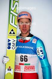 25.11.2010, Kuusamo, Finland (FIN): Martin Koch (AUT), Fischer  - FIS world cup ski jumping, training, Kuusamo (FIN). www.xpb.cc. Â© Felgenhauer/xpb.cc. Every downloaded picture is fee-liable.