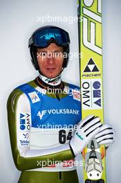 25.11.2010, Kuusamo, Finland (FIN): Robert Kranjec (SLO), Fischer  - FIS world cup ski jumping, training, Kuusamo (FIN). www.xpb.cc. Â© Felgenhauer/xpb.cc. Every downloaded picture is fee-liable.