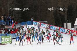 23.01.2011, Antholz, Italy (ITA): Biathlon Feature: The field leads the stadium - IBU world cup biathlon, mass women, Antholz (ITA). www.xpb.cc. © Manzoni/xpb.cc. Every downloaded picture is fee-liable.