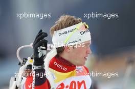 20.01.2011, Antholz, Italy (ITA): Tarjei Boe (NOR), Fischer, Rottefella, Swix, ODLO - IBU world cup biathlon, sprint men, Antholz (ITA). www.xpb.cc. © Manzoni/xpb.cc. Every downloaded picture is fee-liable.