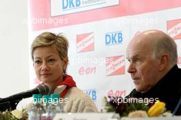 13.03.2011, Khanty-Mansiysk, Russia (RUS): Nicole Resch (GER), secretary general IBU, Anders Besseberg (NOR), president of IBU, International Biathlon Union - IBU world championships biathlon, IBU press conference, Khanty-Mansiysk (RUS). www.xpb.cc. © Manzoni/xpb.cc. Every downloaded picture is fee-liable.