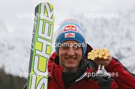 18.03.2011, Planica, Slovenia (SLO): Gregor Schlierenzauer (AUT), Fischer  - FIS world cup ski jumping final, medals, Planica (SLO). www.xpb.cc. © Hemmersbach/xpb.cc. Every downloaded picture is fee-liable.