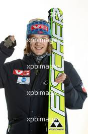 27.02.2011, Oslo, Norway (NOR): Silver Medal Team; Tom Hilde (NOR), Fischer - FIS nordic world ski championships, ski jumping, medals, Oslo (NOR). www.xpb.cc. © Hemmersbach/xpb.cc. Every downloaded picture is fee-liable.