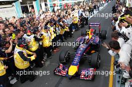 Second placed Daniel Ricciardo (AUS) Red Bull Racing RB10 celebrates as he enters parc ferme. 16.03.2014. Formula 1 World Championship, Rd 1, Australian Grand Prix, Albert Park, Melbourne, Australia, Race Day.