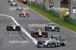 Lewis Hamilton (GBR) Mercedes AMG F1 W05 on the formation lap. 16.03.2014. Formula 1 World Championship, Rd 1, Australian Grand Prix, Albert Park, Melbourne, Australia, Race Day.