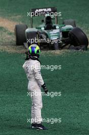 Felipe Massa (BRA) Williams crashed out with Kamui Kobayashi (JPN) Caterham CT05 at the start of the race. 16.03.2014. Formula 1 World Championship, Rd 1, Australian Grand Prix, Albert Park, Melbourne, Australia, Race Day.