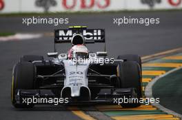 Kevin Magnussen (DEN) McLaren MP4-29. 16.03.2014. Formula 1 World Championship, Rd 1, Australian Grand Prix, Albert Park, Melbourne, Australia, Race Day.