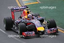 Daniel Ricciardo (AUS) Red Bull Racing RB10. 15.03.2014. Formula 1 World Championship, Rd 1, Australian Grand Prix, Albert Park, Melbourne, Australia, Qualifying Day.