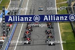Pole sitter Felipe Massa (BRA) Williams FW36 leads at the start of the race. 22.06.2014. Formula 1 World Championship, Rd 8, Austrian Grand Prix, Spielberg, Austria, Race Day.