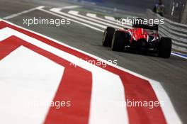 Max Chilton (GBR) Marussia F1 Team MR03. 05.04.2014. Formula 1 World Championship, Rd 3, Bahrain Grand Prix, Sakhir, Bahrain, Qualifying Day.