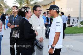 Lewis Hamilton (GBR) Mercedes AMG F1. 05.04.2014. Formula 1 World Championship, Rd 3, Bahrain Grand Prix, Sakhir, Bahrain, Qualifying Day.