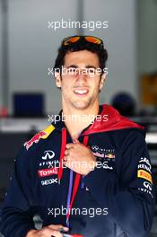 Daniel Ricciardo (AUS) Red Bull Racing. 06.04.2014. Formula 1 World Championship, Rd 3, Bahrain Grand Prix, Sakhir, Bahrain, Race Day.