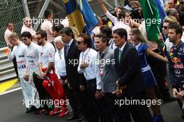 The grid observes the national anthem. 09.11.2014. Formula 1 World Championship, Rd 18, Brazilian Grand Prix, Sao Paulo, Brazil, Race Day.