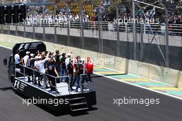 The drivers parade. 09.11.2014. Formula 1 World Championship, Rd 18, Brazilian Grand Prix, Sao Paulo, Brazil, Race Day.