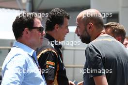 (L to R): James Allen (GBR) Journalist with Gerard Lopez (FRA) Lotus F1 Team Principal. 09.11.2014. Formula 1 World Championship, Rd 18, Brazilian Grand Prix, Sao Paulo, Brazil, Race Day.