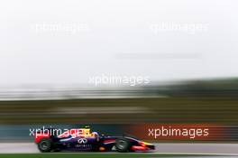 Daniel Ricciardo (AUS) Red Bull Racing RB10. 19.04.2014. Formula 1 World Championship, Rd 4, Chinese Grand Prix, Shanghai, China, Qualifying Day.