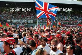 Fans invade the podium at the end of the race. 07.09.2014. Formula 1 World Championship, Rd 13, Italian Grand Prix, Monza, Italy, Race Day.