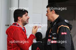 (L to R): Luis Garcia Abad (ESP) Driver Manager of Fernando Alonso (ESP) Ferrari with Federico Gastaldi (ARG) Lotus F1 Team Deputy Team Principal. 05.10.2014. Formula 1 World Championship, Rd 15, Japanese Grand Prix, Suzuka, Japan, Race Day.