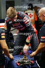 Max Verstappen (NLD) Scuderia Toro Rosso STR9 Test Driver. 02.10.2014. Formula 1 World Championship, Rd 15, Japanese Grand Prix, Suzuka, Japan, Preparation Day.
