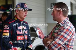 (L to R): Max Verstappen (NLD) Scuderia Toro Rosso Test Driver with his father Jos Verstappen (NLD). 02.10.2014. Formula 1 World Championship, Rd 15, Japanese Grand Prix, Suzuka, Japan, Preparation Day.