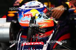 Red Bull Racing RB10 steering wheel for Daniel Ricciardo (AUS) Red Bull Racing. 30.03.2014. Formula 1 World Championship, Rd 2, Malaysian Grand Prix, Sepang, Malaysia, Sunday.