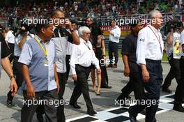 Bernie Ecclestone (GBR) on the grid. 30.03.2014. Formula 1 World Championship, Rd 2, Malaysian Grand Prix, Sepang, Malaysia, Sunday.