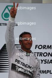 1st place Lewis Hamilton (GBR) Mercedes AMG F1. 30.03.2014. Formula 1 World Championship, Rd 2, Malaysian Grand Prix, Sepang, Malaysia, Sunday.