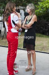 Rafaela Bassi (BRA) (Right), wife of Felipe Massa (BRA) Williams. 29.03.2014. Formula 1 World Championship, Rd 2, Malaysian Grand Prix, Sepang, Malaysia, Saturday.