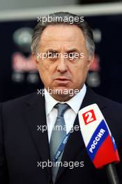 Vitaly Mutko (RUS) Minister of Sport of the Russian Federation. 12.10.2014. Formula 1 World Championship, Rd 16, Russian Grand Prix, Sochi Autodrom, Sochi, Russia, Race Day.