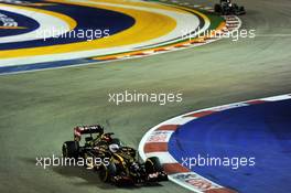 Romain Grosjean (FRA) Lotus F1 E22. 19.09.2014. Formula 1 World Championship, Rd 14, Singapore Grand Prix, Singapore, Singapore, Practice Day.