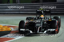 Esteban Gutierrez (MEX) Sauber C33. 20.09.2014. Formula 1 World Championship, Rd 14, Singapore Grand Prix, Singapore, Singapore, Qualifying Day.