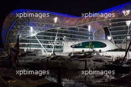 The harbour at night. 20.11.2014. Formula 1 World Championship, Rd 19, Abu Dhabi Grand Prix, Yas Marina Circuit, Abu Dhabi, Preparation Day.