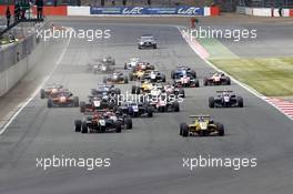 Start Race 1 19.04.2014. FIA F3 European Championship 2014, Round 1, Race 1, Silverstone, England