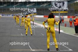Gridgirls 19.04.2014. FIA F3 European Championship 2014, Round 1, Race 2, Silverstone, England