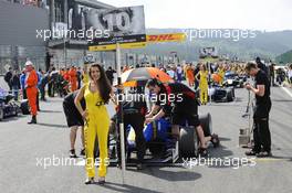 grid girl of John Bryant-Meisner (SWE) FORTEC MOTORSPORTS Dallara F312 Mercedes 22.06.2014. FIA F3 European Championship 2014, Round 5, Race 3, Spa-Francorchamps