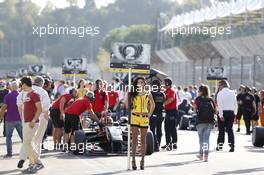 Gridgirl of Esteban Ocon (FRA) Prema Powerteam Dallara F312 – Mercedes 12.10.2014. FIA F3 European Championship 2014, Round 10, Race 2, Imola