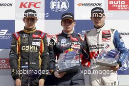 Rookie Podium, 2nd Esteban Ocon (FRA) Prema Powerteam Dallara F312 – Mercedes, 1st Max Verstappen (NED) Van Amersfoort Racing Dallara F312 – Volkswagen, 3rd Jake Dennis (GBR) Carlin Dallara F312 – Volkswagen 12.10.2014. FIA F3 European Championship 2014, Round 10, Race 2, Imola