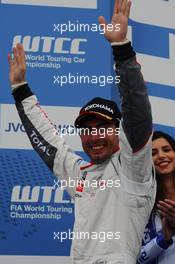 Race 2, 1st position Jose Maria Lopez (ARG) Citroen C-Elysee WTCC, Citroen Total WTCC 20.04.2014. World Touring Car Championship, Round 2, Paul Ricard, France. Sunday.