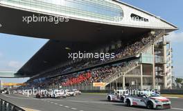Start race 1 12.10.2014. World Touring Car Championship, Rounds 20 and 21, Shanghai, China.
