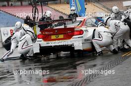 Pitstop, Augusto Farfus (BRA) BMW Team RBM BMW M34 DTM 01.05.2015, DTM Round 1, Hockenheimring, Germany, Friday.