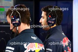 Daniel Ricciardo (AUS) Red Bull Racing. 13.03.2015. Formula 1 World Championship, Rd 1, Australian Grand Prix, Albert Park, Melbourne, Australia, Practice Day.